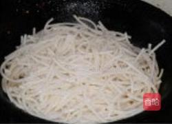 新疆炒米粉的做法图解7