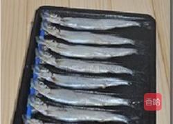 五分钟搞定香煎椒盐多春鱼的做法图解1