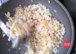 黄金蛋炒饭的做法图解3