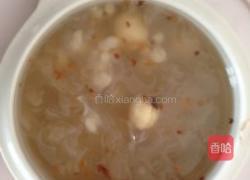 银耳薏米桂花蜜的做法图解1
