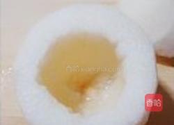 冰糖川贝炖梨的做法图解1