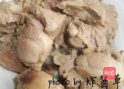 橄榄鸭焖芋头的做法图解4