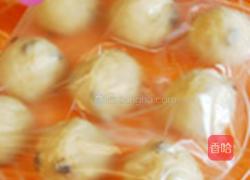 可可卡士达花形面包的做法图解3