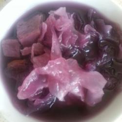 紫薯银耳枸杞汤的做法[图]