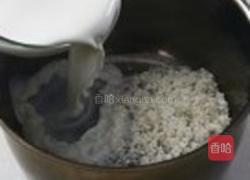 奶香米布丁的做法图解1