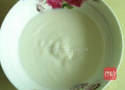 白森林酸奶蛋糕的做法图解1