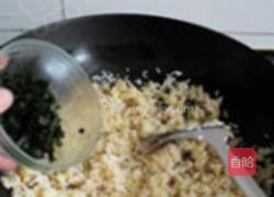 紫苏肉碎炒饭的做法图解8