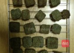 黑芝麻杂粮饼干的做法图解9