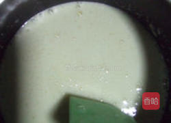 黑巧克力冰淇淋的做法图解2