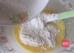 草莓彩绘蛋糕卷的做法图解8