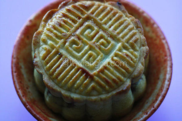 松仁紫薯月饼