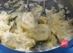 焦糖香梨芝士的做法图解2