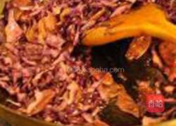 紫包菜腊肠炒饭的做法图解5