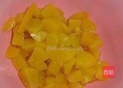 黄桃戚风蛋糕的做法图解6