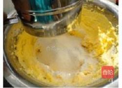 蛋黄葡萄奶酥的做法图解4