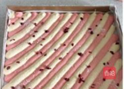 荔枝杨梅慕斯蛋糕的做法图解2