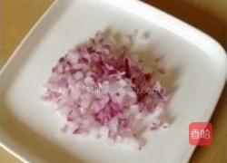 风味腊肠芝心披萨的做法图解5