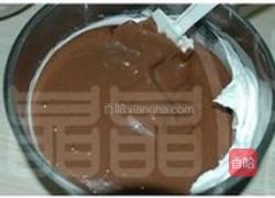 圣诞树根蛋糕的做法图解3