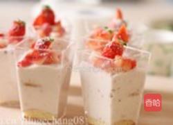 杯子草莓慕斯的做法图解7