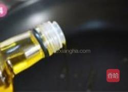 橄榄油培根炒双菇的做法图解4