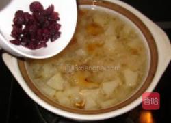 桃胶银耳雪梨的做法图解6