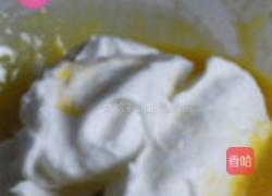 黄桃鲜奶油蛋糕的做法图解4