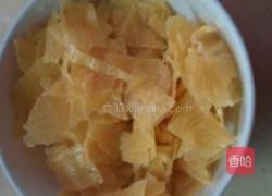 腐竹银耳甜汤的做法图解4