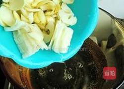 梨藕百合汤的做法图解2