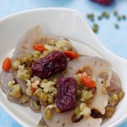 莲藕绿豆汤的做法[图]