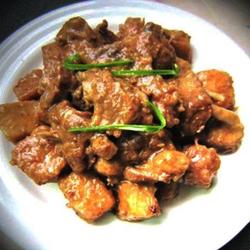 香芋焖鸭的做法[图]