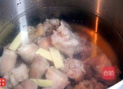 番茄猪蹄汤的做法图解5