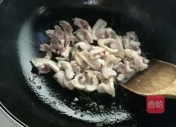 家常蒜苔炒五花肉的做法图解4