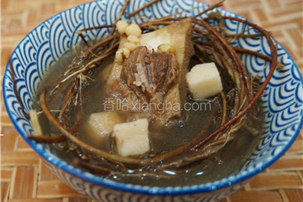 鸡骨草茯苓养肝祛湿汤