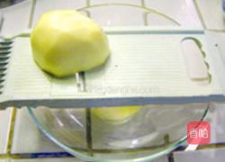 珍选捞汁土豆片的做法图解1