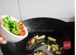 紫苏炒青螺的做法图解9