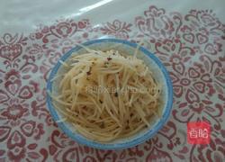 凉拌萝卜丝的做法图解3