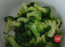 麻酱西兰花的做法图解3