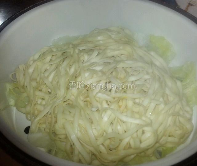将蒸面放边备用
