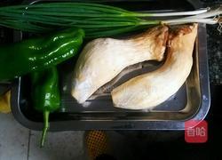 清炒蘑菇的做法图解1