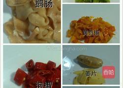 泡椒爆鹅肠的做法图解1