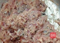 手剁鲮鱼肉的做法图解2