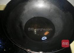 火腿金裹银炒饭的做法图解3