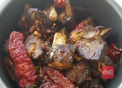 牛排炖红薯的做法图解3