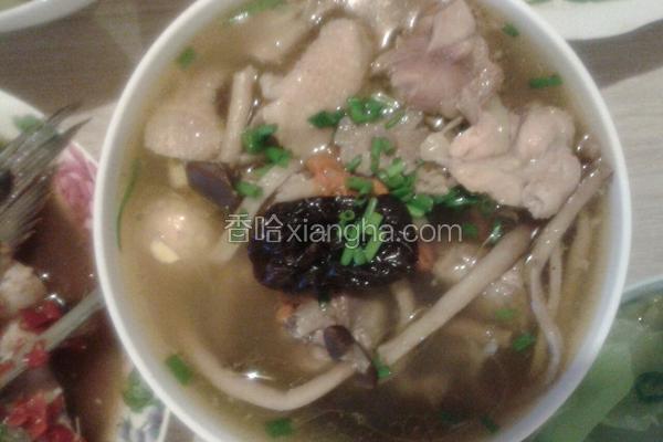 茶树菇鸡汤