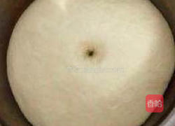 自制肉松面包卷的做法图解3