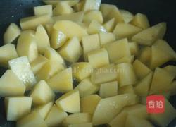 糖醋土豆的做法图解1