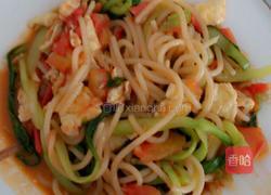 西红柿鸡蛋意面的做法图解4