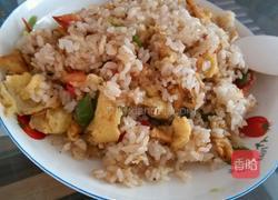 西拉蛋炒饭的做法图解3