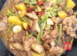 豇豆烧鸡肉的做法图解5