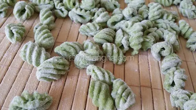 搓好的面丁基本就是这样